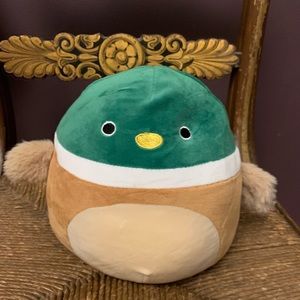 Cute squishy stuffy! Reduced to $10‼️⚠️ Adorable